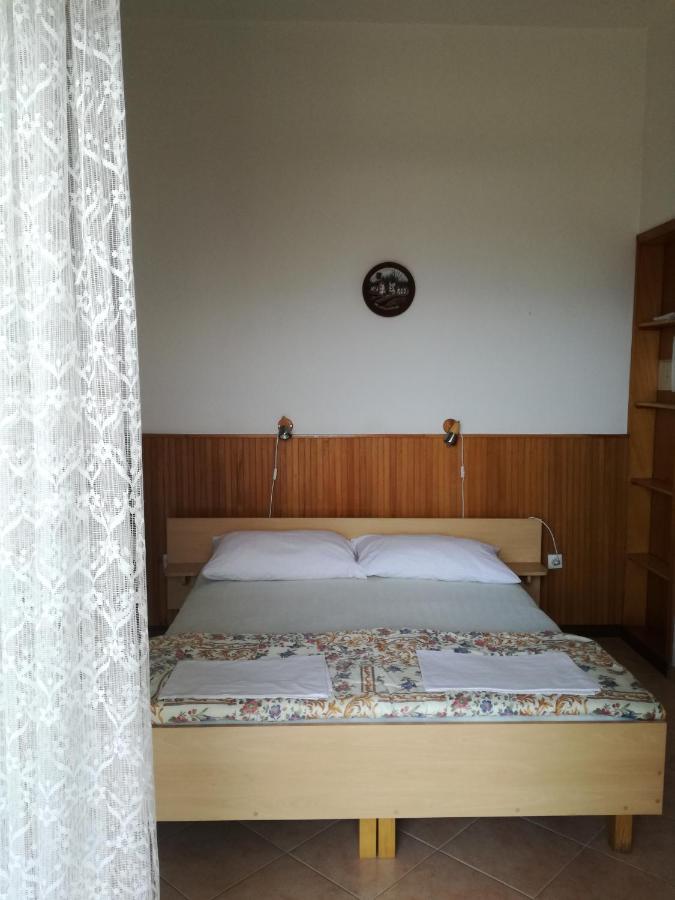 Apartmani Ana Novi V. - Studio Novi Vinodolski Eksteriør bilde