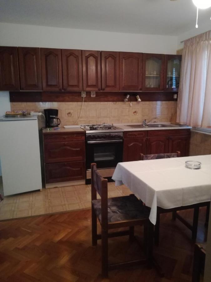 Apartmani Ana Novi V. - Studio Novi Vinodolski Eksteriør bilde